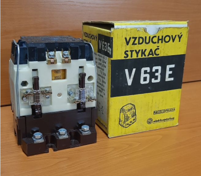 Kонтактор ZSE V63E 63A